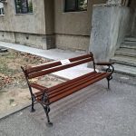 Primăria Drobeta Turnu Severin continuă să repare mobilierul stradal