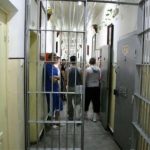 EXCLUSIV /  Interviu cu un fost deţinut din Penitenciarul de Maximă Siguranţă Craiova : “ Condiţii inumane ! Te privează de apă ! Celulele sunt pline de pleoşniţe şi gândaci ! ”